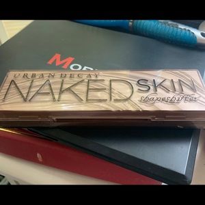 Urban Decay Naked Skin Shapeshifter